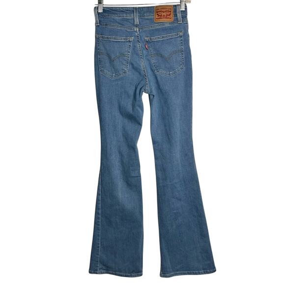 Levi’s 726 High Rise Flare Jeans W26 L32 Distressed Knees Light Wash Denim - Picture 3 of 8